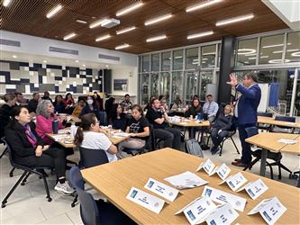full room at LAHS meeting